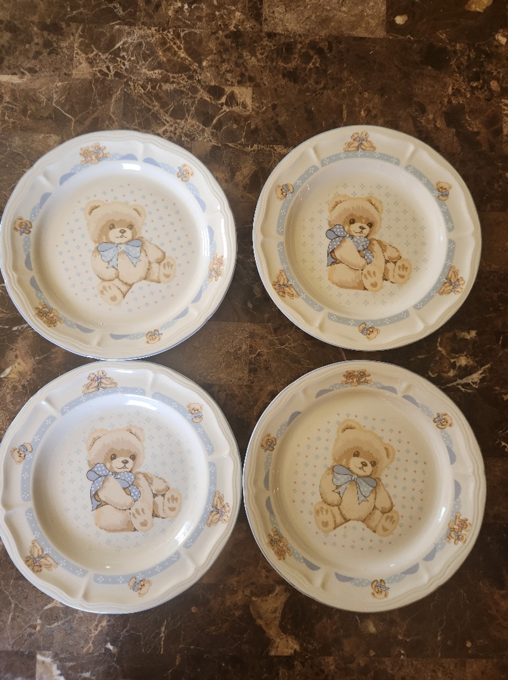 Teddy Bear Design Dinner Plates - Set of 4